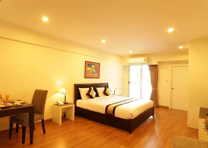 Nanatai Hotell